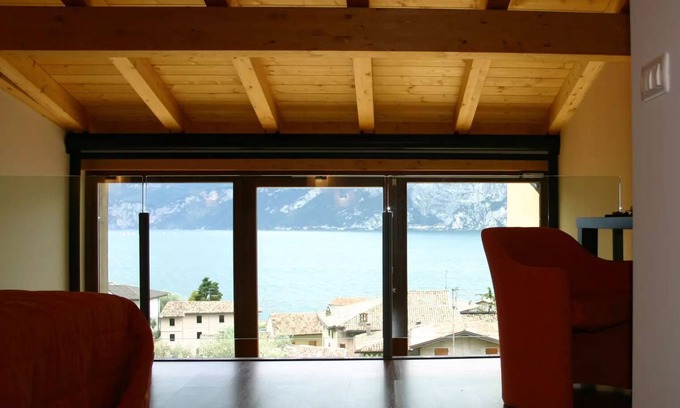 Cassone Apartment | Apartment Selene with Lake View, Shared Pool & Wi-Fi