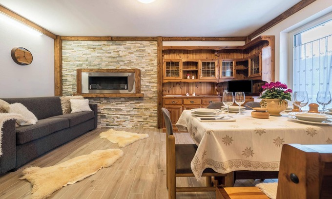 Palu Apartment | Apartment "Casa Ferrazza Michelle" with Mountain View, Wi-Fi & Balcony