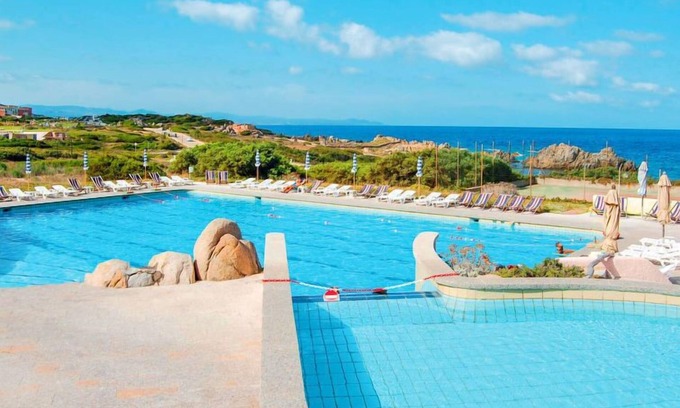 Santa Reparata Apartment | Apartment Baia Santa Reparata - Trilo 4 in Santa Teresa di Gallura - 4 persons, 2 bedrooms