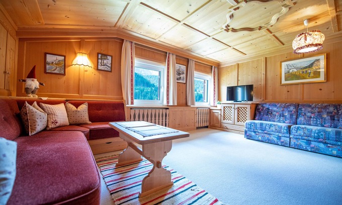 Selva di Val Gardena Apartment | Apartments Vintlana 180B