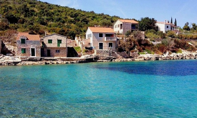 Cove Donja Krusica (Donje selo) Apartment | Apartment Jagoda - next to the sea: SA1(2) - Cove Donja Krusica (Donje selo), Island Solta,