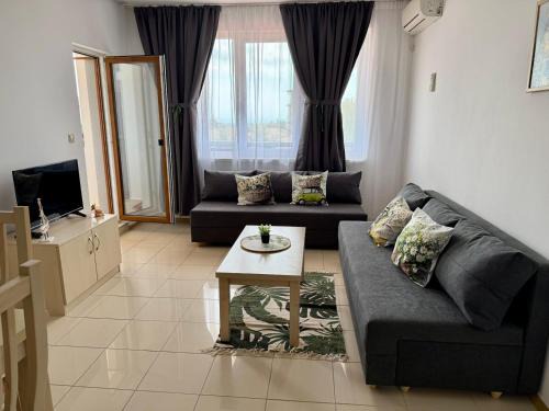 Osenovo Apartment | Apartment Joanne