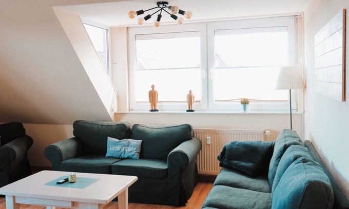 Neuharlingersiel Apartment | Apartment KÖÖK I - Balcony