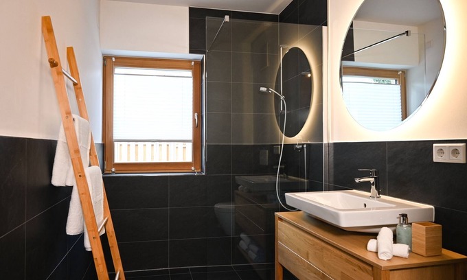 Bad Wiessee Condo | Apartment K13 - Holiday apartment on Lake Tegernsee