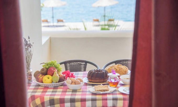 Pigadia Apartment | Apartment 'Ktima Develekou 2' with Sea View, Wi-Fi and Air Conditioning