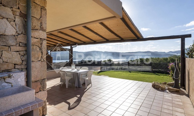 Capo d'Orso Apartment | Apartment L301 – TWO-ROOM APARTMENT WITH GARDEN AND VIEW OF THE BEACH