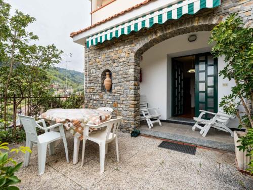 Diano Castello Apartment | Apartment La Colombera-3 by Interhome