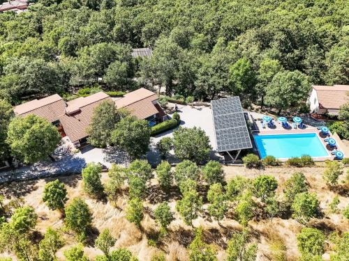 San Feliciano Apartment | Apartment La Rocca-1 by Interhome