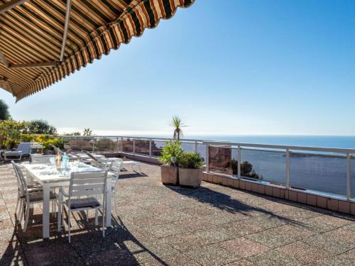 Eze Apartment | Apartment Les Balcons d'Eze-1 by Interhome