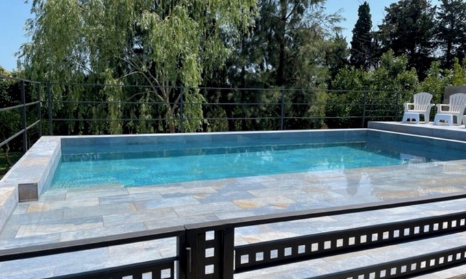 Camarles Apartment | Apartment 'Les Casetes Del Mas 1' with Mountain View, Wi-Fi and Air Conditioning
