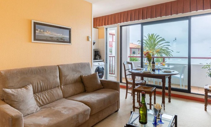 Ciboure Apartment | Apartment Les Hauts de Bordagain-3 by Interhome