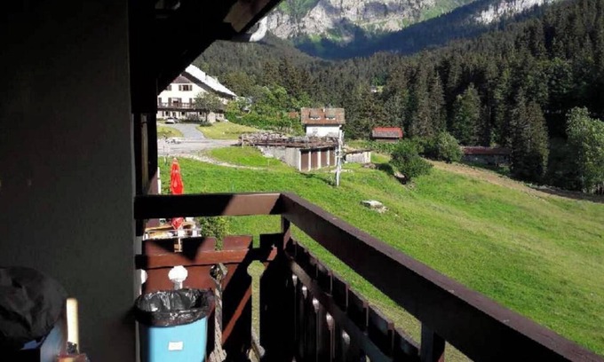 Bellevaux Apartment | Apartment 'Les Silenes' with Mountain View and Balcony