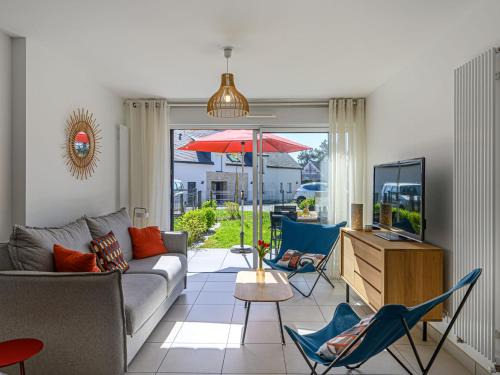 Carnac Apartment | Apartment Les Villas du Men Du-2 by Interhome