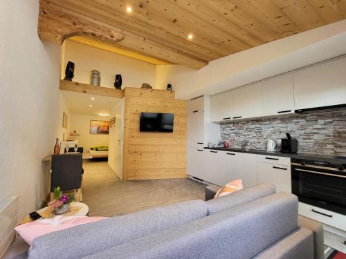 Beatenberg Apartment | Apartment Lilo-Studio by Interhome