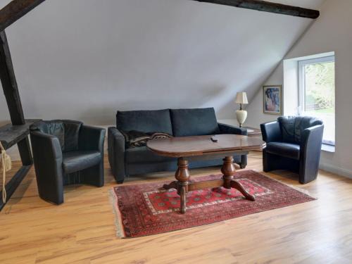 Hehlen Apartment | Apartment Lounge an der Kirche by Interhome