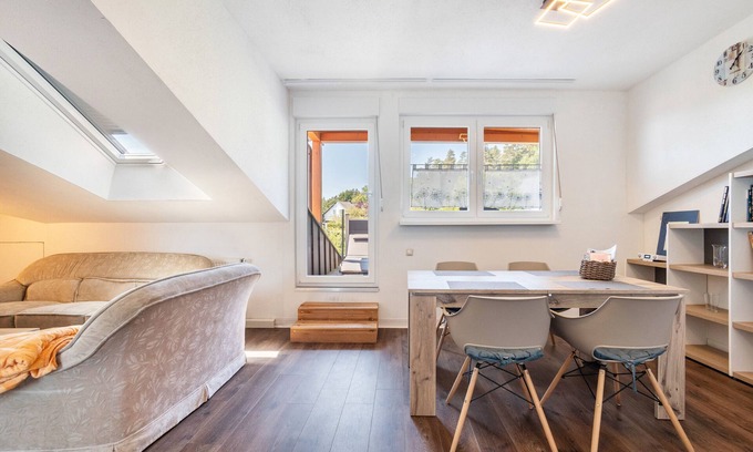 Bindlach Apartment | Apartment 'Luna' with Mountain View, Wi-Fi and Air Conditioning