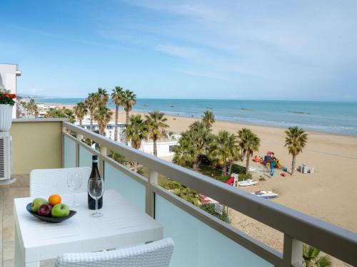 Roseto degli Abruzzi Apartment | Apartment Mar di Roseto by Interhome