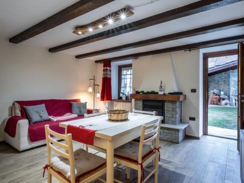 Derby-villaret Apartment | Apartment Maison Bonheur by Interhome