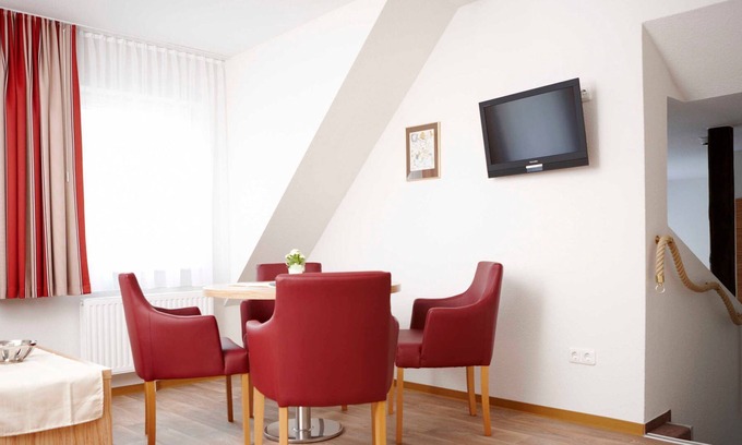 Lembruch Apartment | Apartment "map room" - apartment / apartments