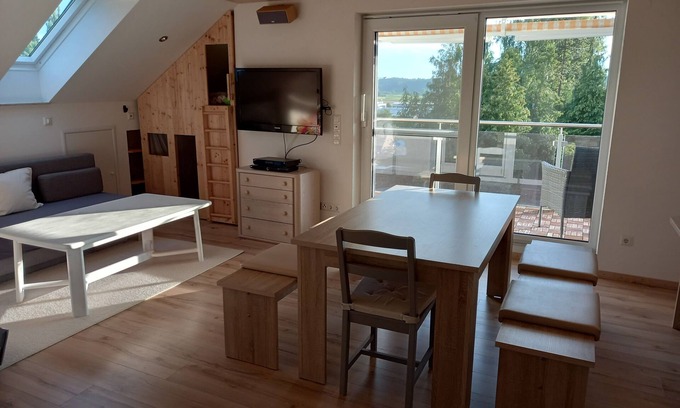 Munsterhausen Apartment | Apartment Mindeltalblick Nature Park-Legoland-Peppa Pig Park-Skyline Park