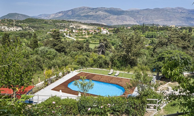 Kalata Apartment | Apartment 'Monte Verde 203' with Sea View, Wi-Fi and Air Conditioning