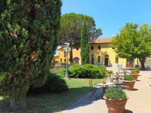 Capraia e Limite Apartment | Apartment Montereggi-5 by Interhome