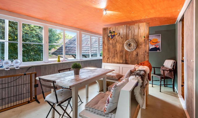 Kandern Apartment | Apartment 'Nähe Schweiz' with Private Terrace, Private Garden and Wi-Fi