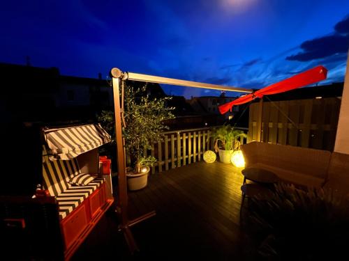 Jena Apartment | Apartment Napoleon, Nähe Zentrum, 2 Schlafzimmer, großer Balkon, free Wifi ,Parken