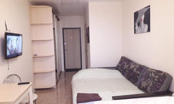 Dzerzhyns'kyi District Apartment | Apartment near Alekseevskaya (229)