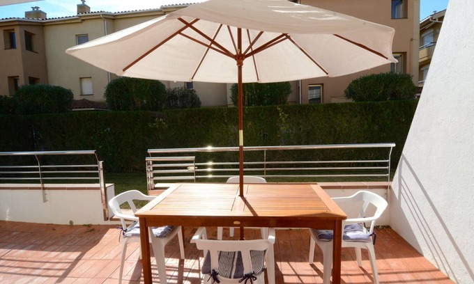 Els Griells Apartment | Apartment near Els Griells Beach