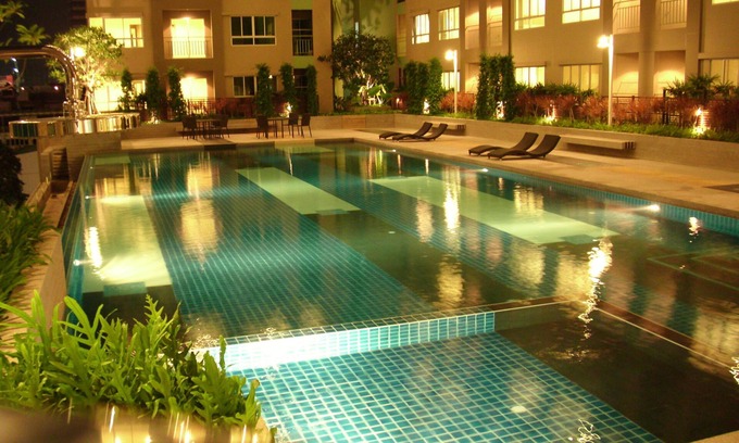 Arun Amarin Apartment | APARTMENT NEAR HISTORIC CENTRE OF BANGKOK IN LUXURY RESIDENCE WITH POOL