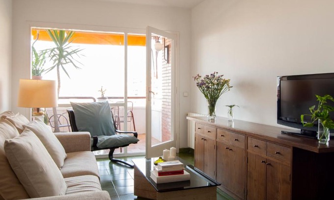 Premia de Mar Apartment | Apartment near the beach and Port Marina of Premia