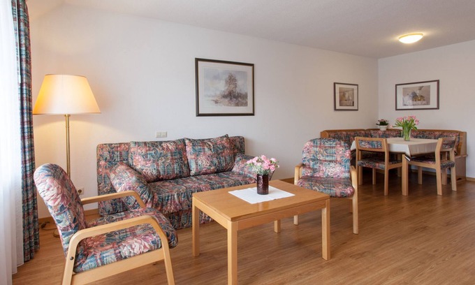 Simonswald Apartment | Apartment no. 12 - Rustic vacation apartment, 70sqm, 2 bedrooms, 1 living room, max. 4 persons