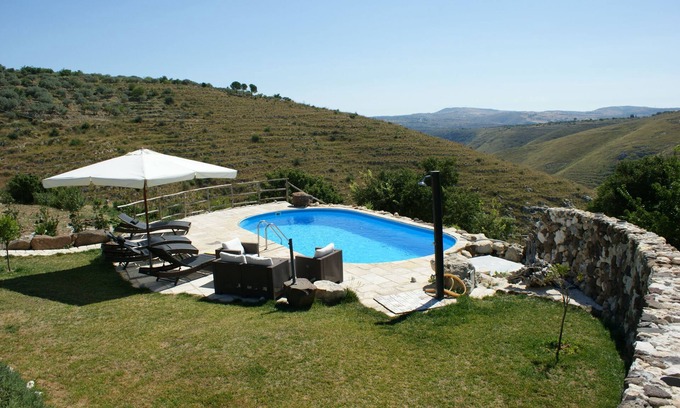 Buscemi Apartment | Apartment No. 3 in the country house in the middle of the olive grove