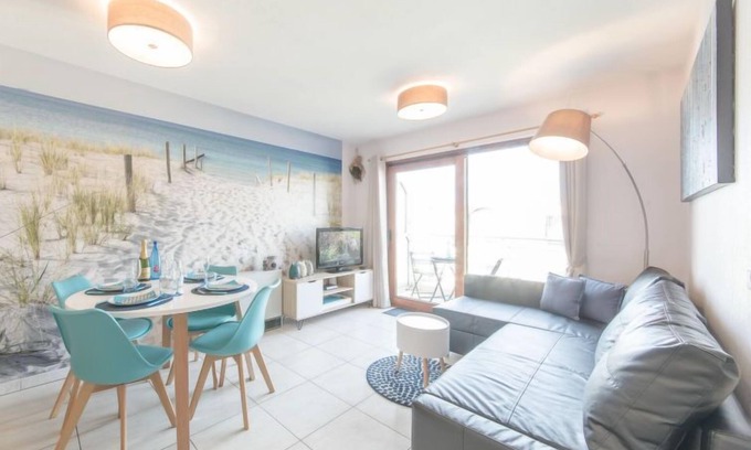 Bredene Apartment | Apartment Oase by Interhome