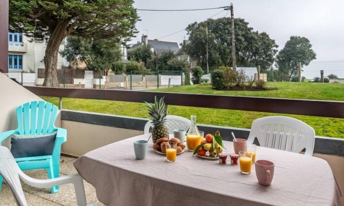 Carnac Apartment | Apartment Océan by Interhome