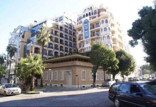 Old Boulevard Apartment | Apartment on Rustaveli 17
