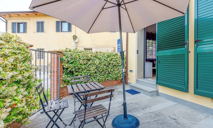 Vinci Apartment | Apartment 'Orciaia' with Shared Pool, Wi-Fi and Air Conditioning