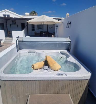 Macher Apartment | Apartment Orquidia - Rural Guest Apartment