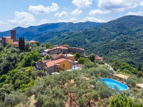Aramo Apartment | Apartment Poggetto 2 by Interhome