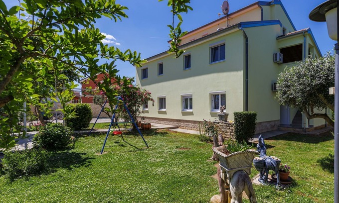 Cancini Apartment | Apartment Rajić by Interhome