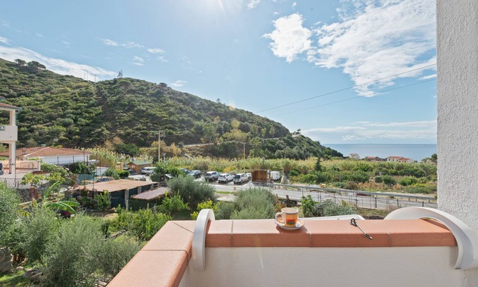 Pomonte Apartment | Apartment “Ramerino” close to the Beach with Sea and Mountain View