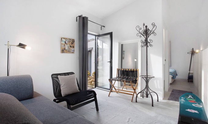 Obidos Apartment | Apartment 'Rio' with Lake View, Wi-Fi and Air Conditioning