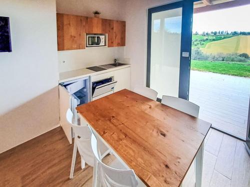 Cologna Spiaggia Apartment | Apartment Roseto Apartments Trilo 2 by Interhome