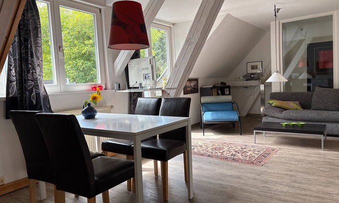 Kurort Gohrisch Apartment | Apartment 'Rotkehlchen' with Mountain View, Private Garden and Wi-Fi