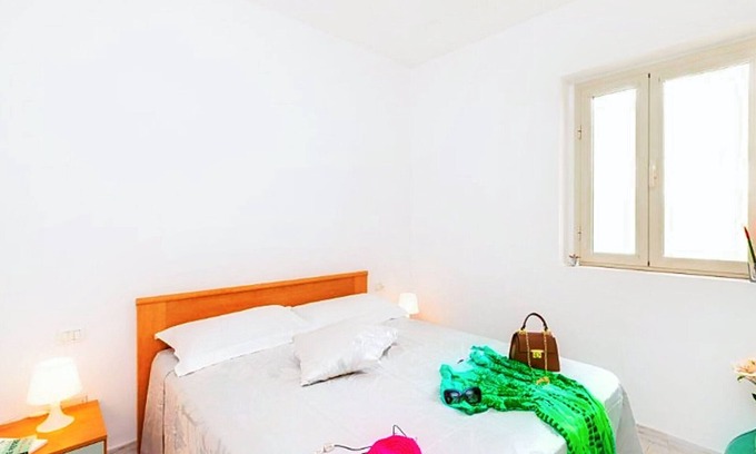 Scialara Apartment | Apartment 'Sabbia D'oro' with Shared Pool and Wi-Fi
