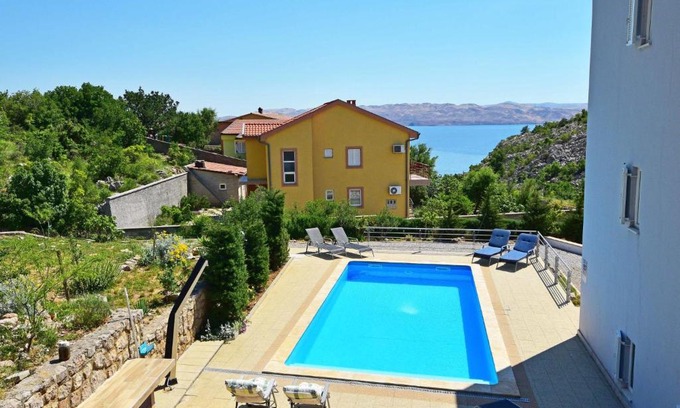 Ribarica Apartment | Apartment Sani-3 by Interhome