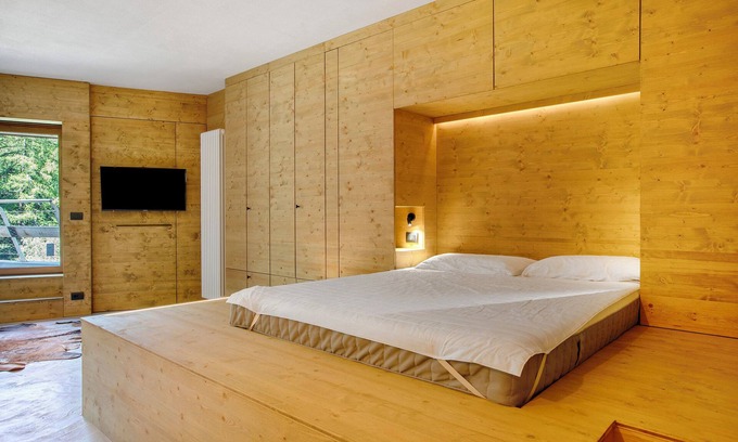 Gressan Apartment | Apartment 'Secret Place - Pila Appartamenti' with Mountain View and Private Terrace
