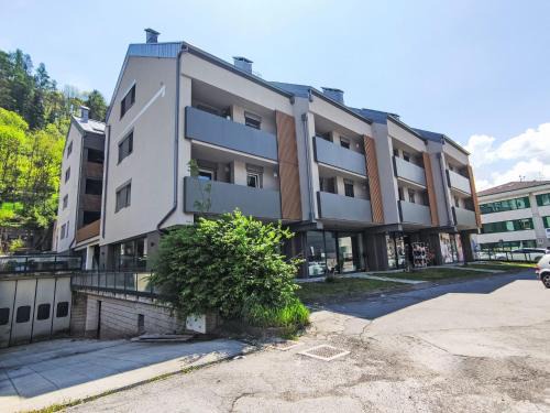 Ponte Arche Apartment | Apartment Serafini by Interhome