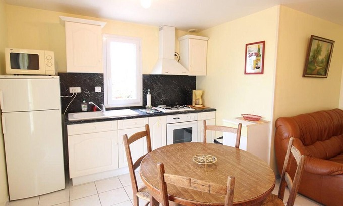 Sourniac Apartment | Apartment Sourniac, 2 bedrooms, 4 persons